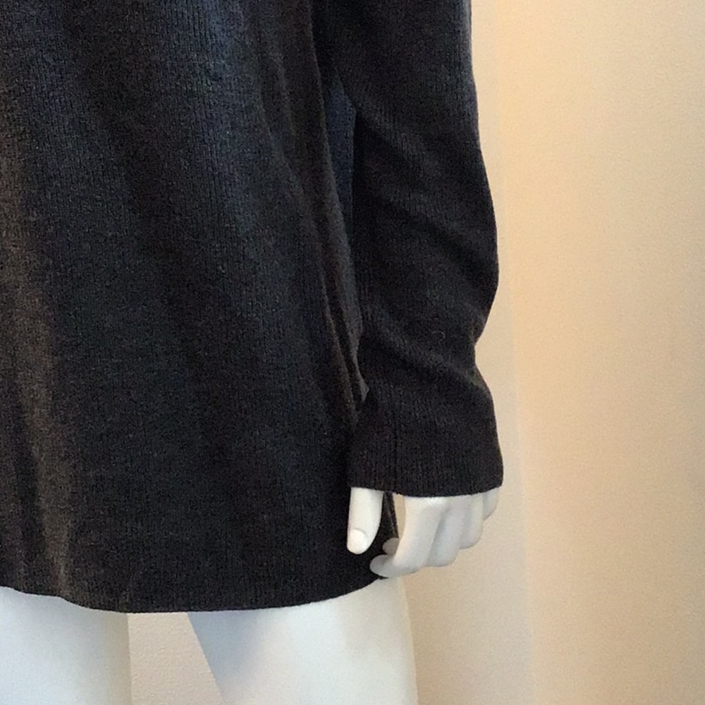 Athleta Sweater - Picture 3 of 6